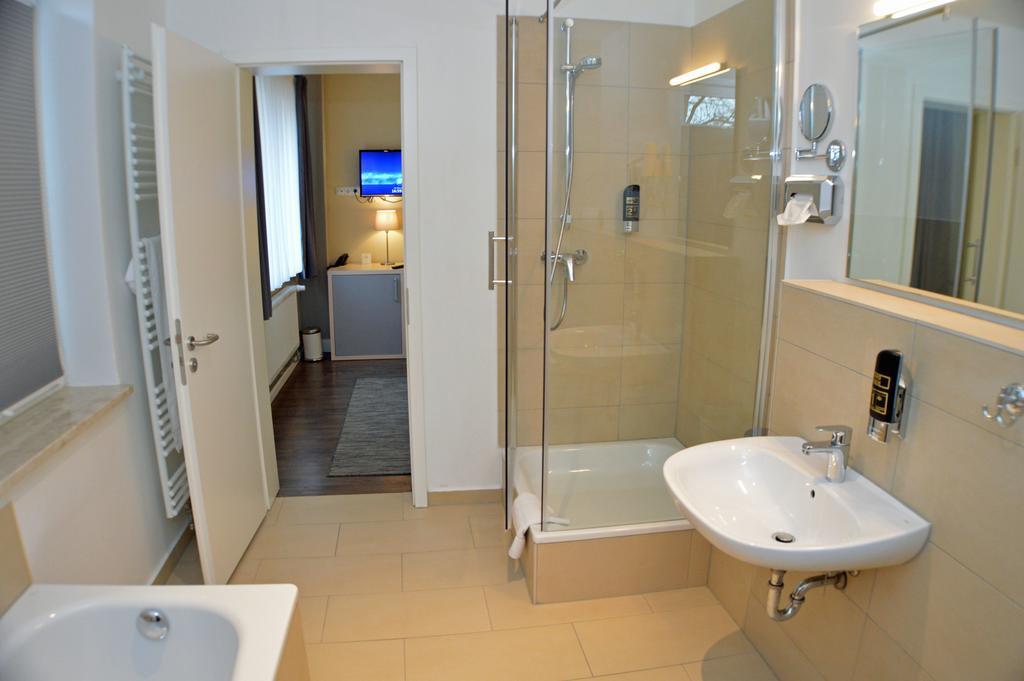 Hotel Jeta Hamburg-Harburg Buitenkant foto