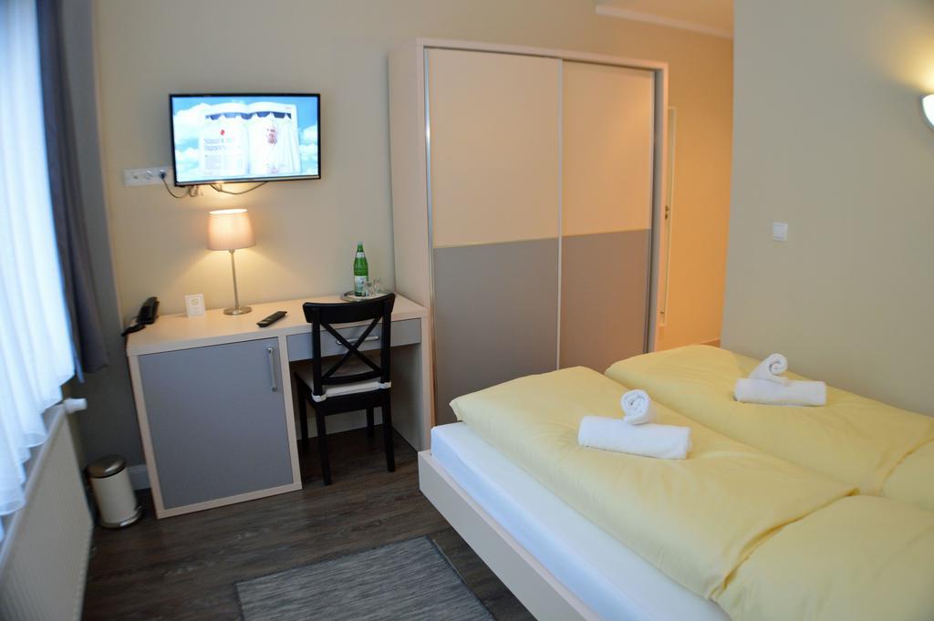 Hotel Jeta Hamburg-Harburg Buitenkant foto