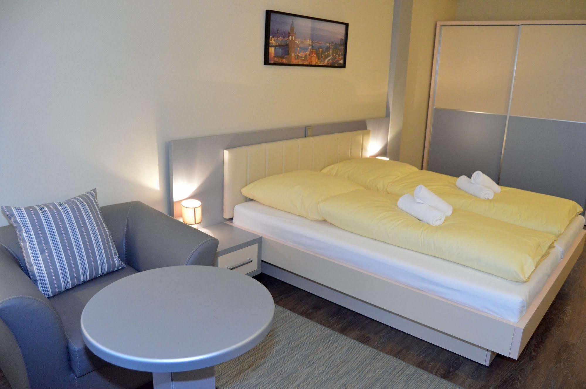 Hotel Jeta Hamburg-Harburg Buitenkant foto