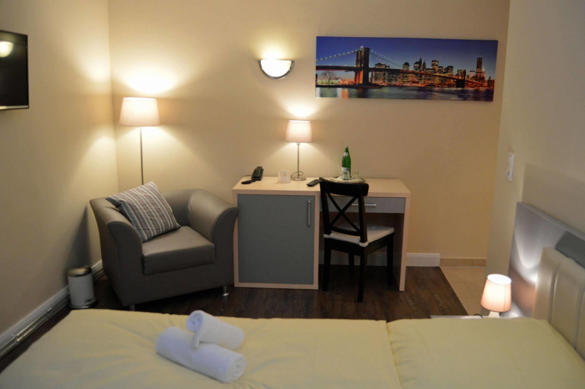 Hotel Jeta Hamburg-Harburg Buitenkant foto